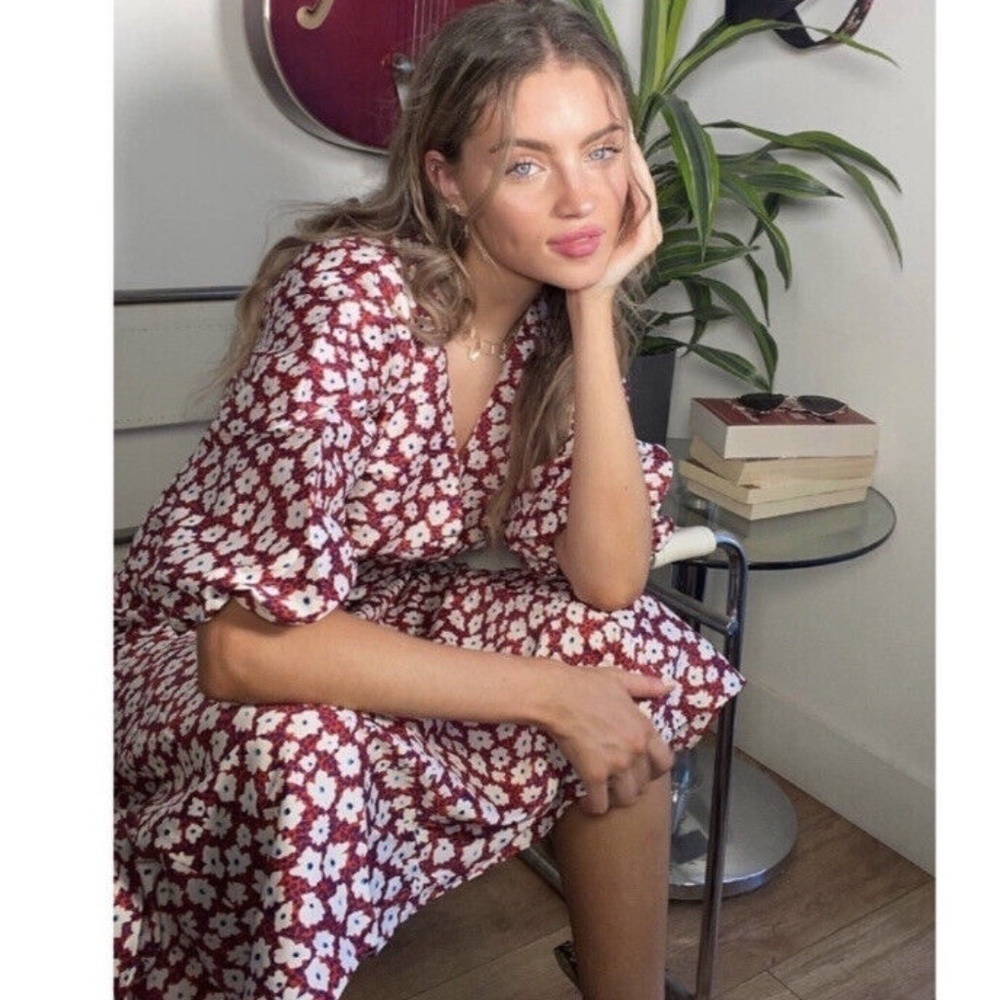 NWT TOPSHOP | Daisy Print Puff Sleeve Tie Back Midi Dress In Red Multi | Size 6 - Picture 3 of 12